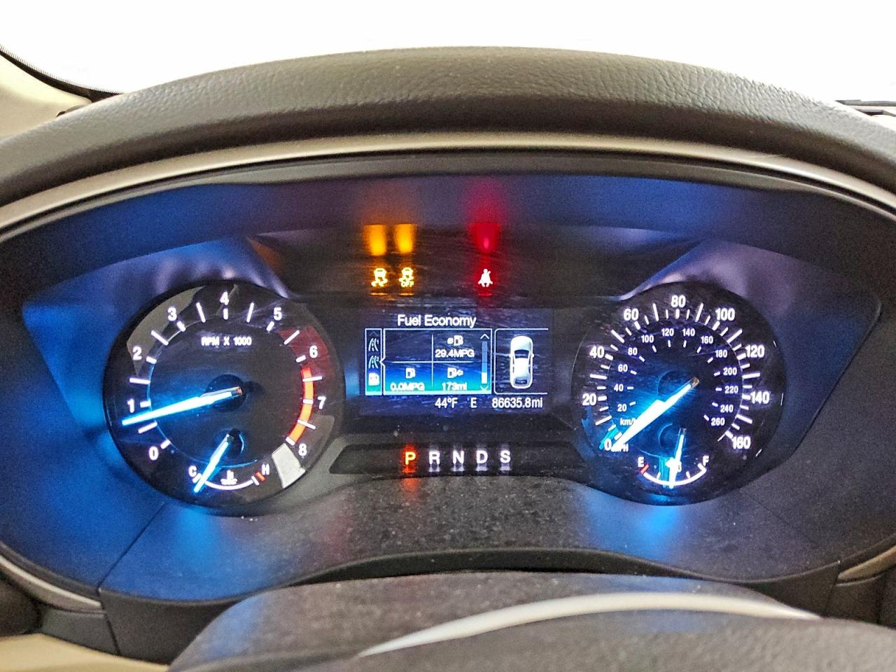 Ford Fusion Se Image 11