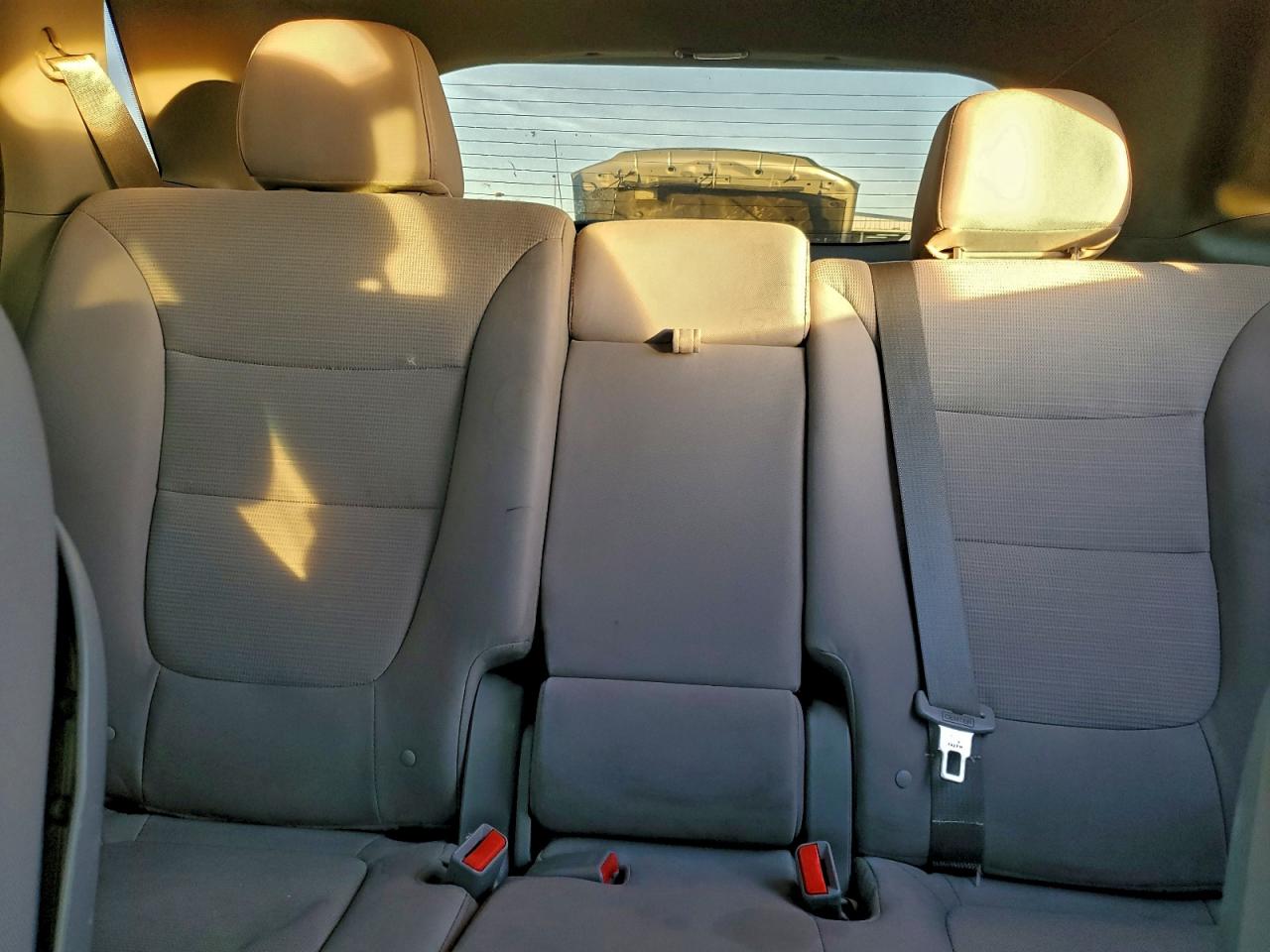 Kia Sorento Lx Image 8