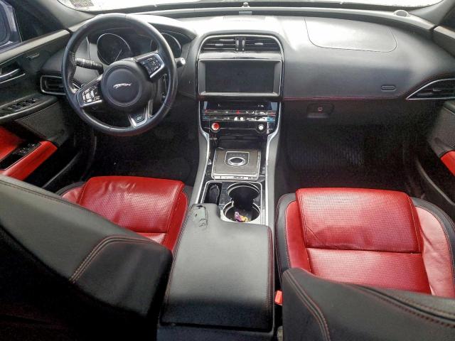 Jaguar XE R - Sport Image 4