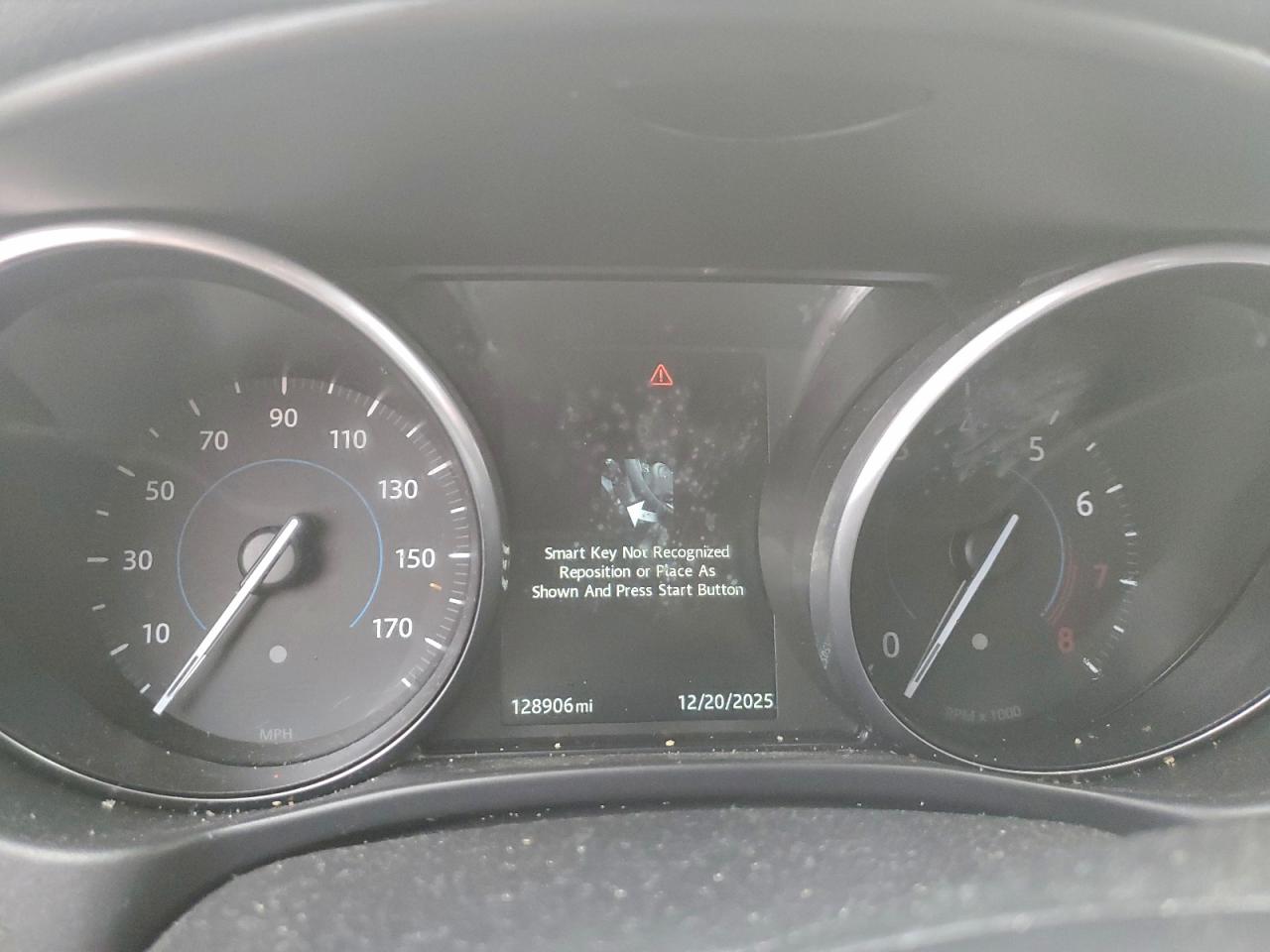 Jaguar XE R - Sport Image 6