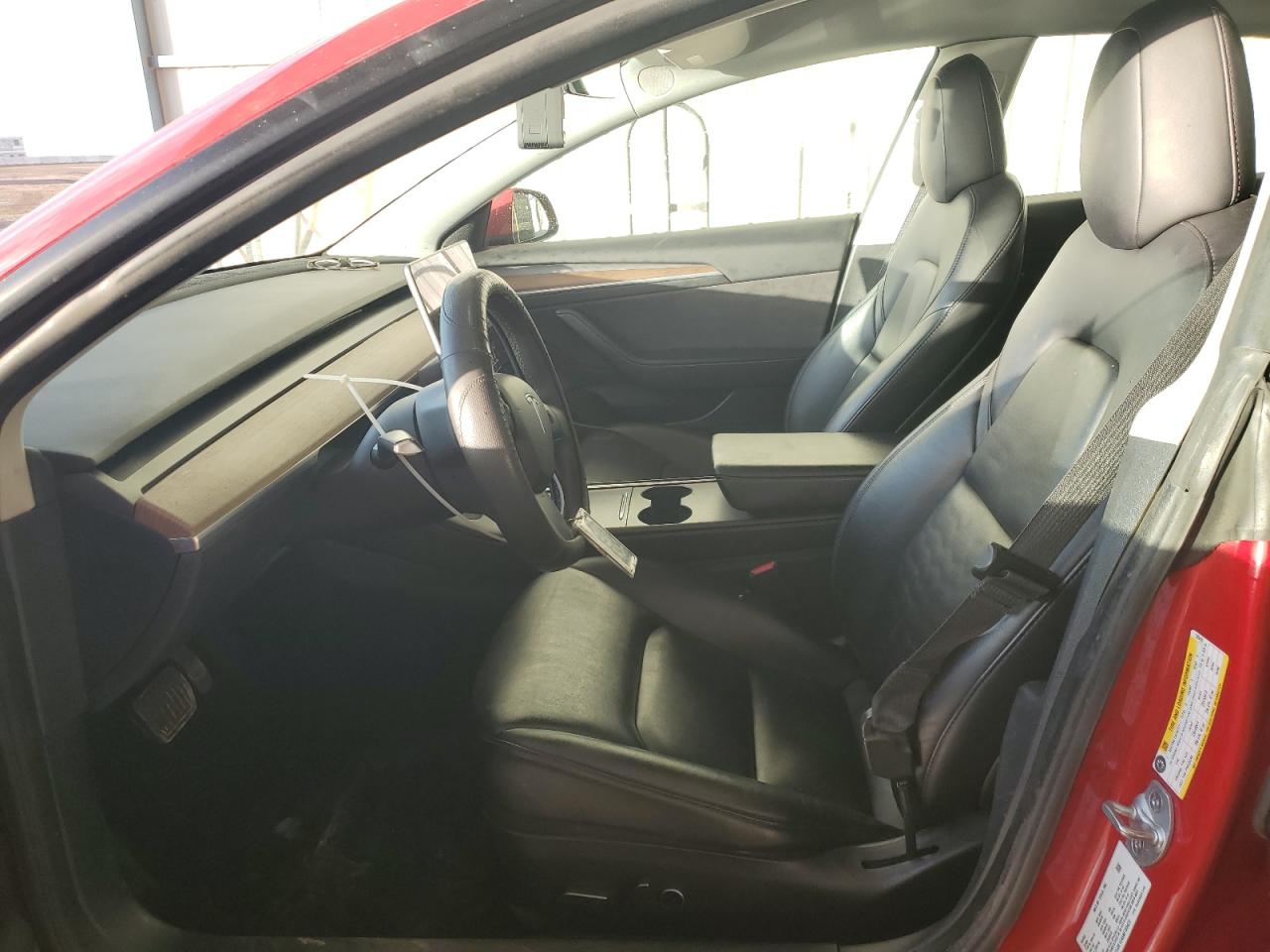 Tesla Model 3 Image 5