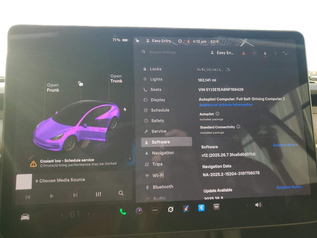 Tesla Model 3 Image 9