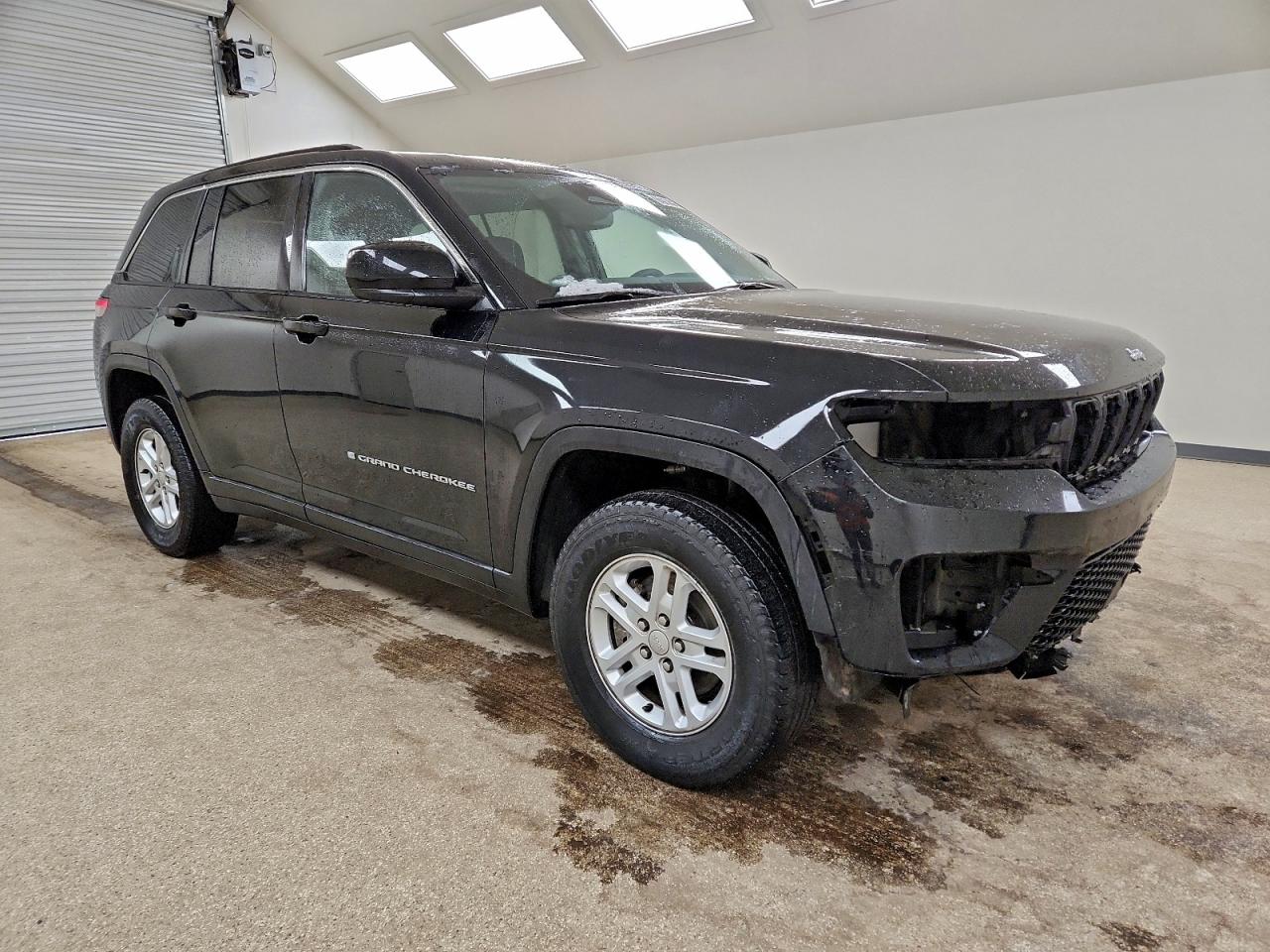 Jeep Grand Cherokee Laredo Image 6