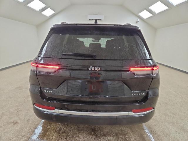 Jeep Grand Cherokee Laredo Image 12