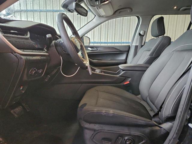 Jeep Grand Cherokee Laredo Image 14