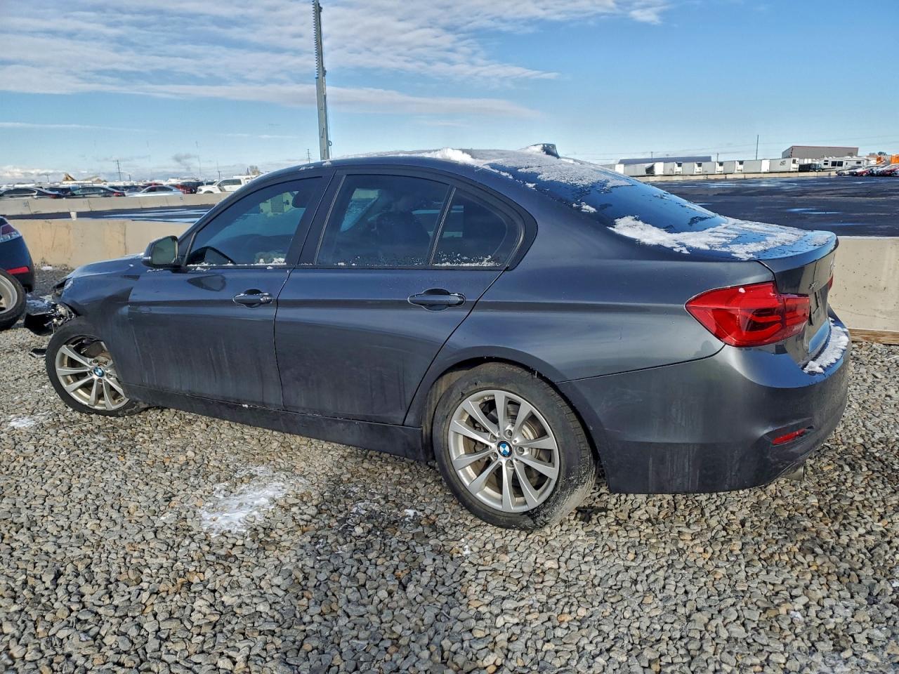 BMW 3 Series Xi Image 11