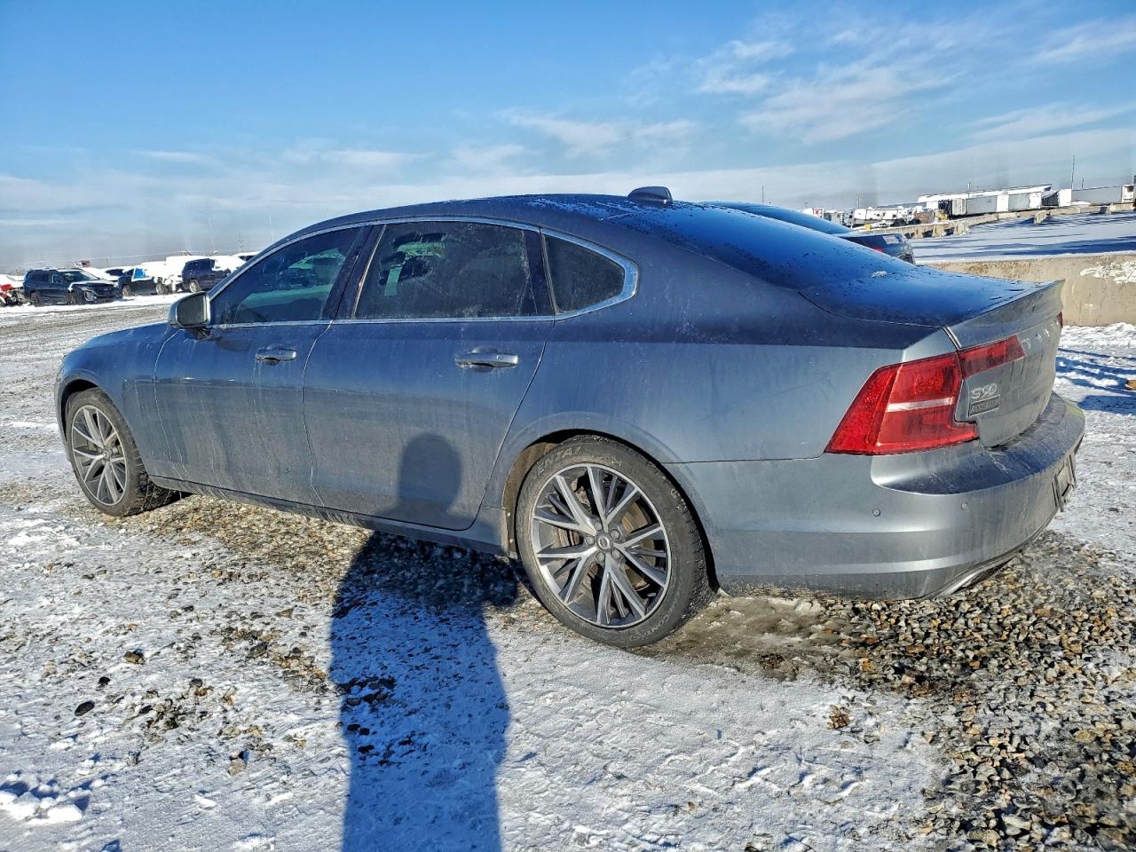 Volvo S90 T6 Momentum Image 9