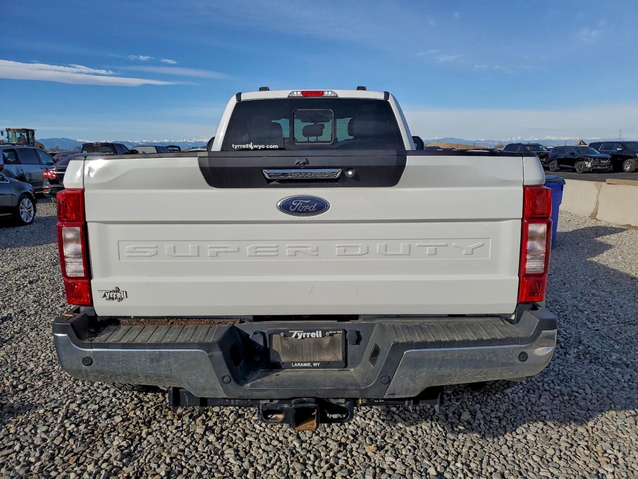 Ford F-350 Super Duty Image 11