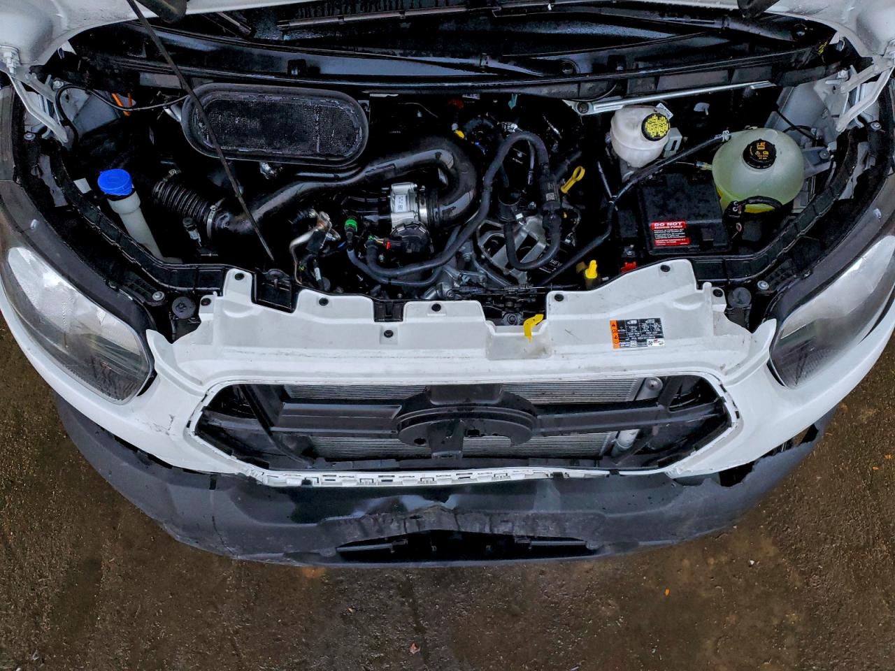 Ford Transit T-250 Image 9