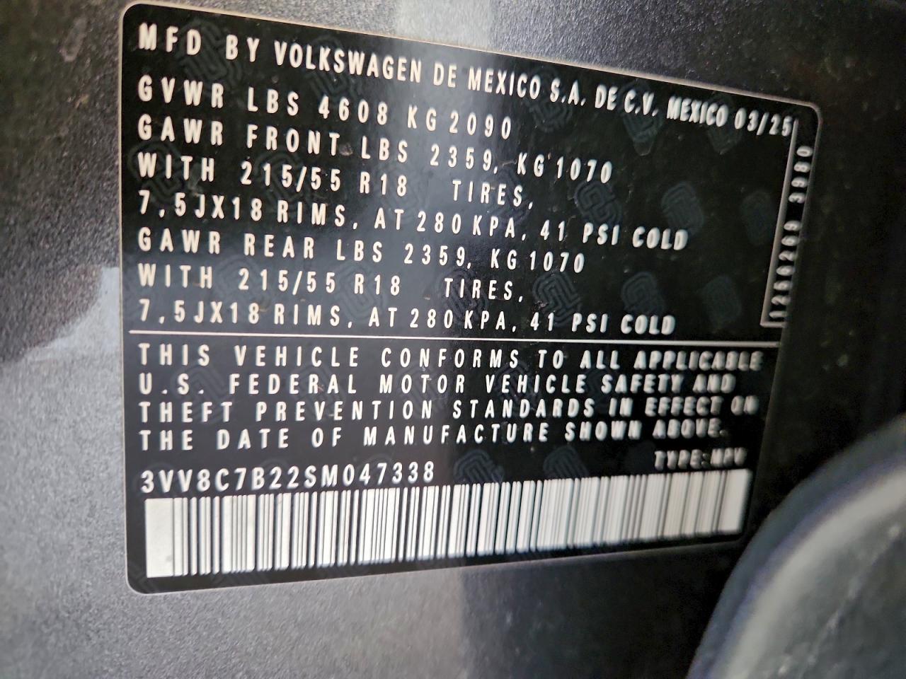 Volkswagen Taos S Image 4