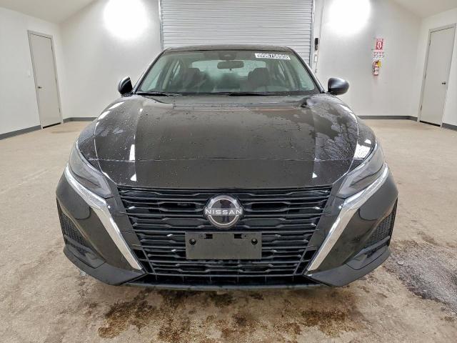 Nissan Altima Sv Image 4