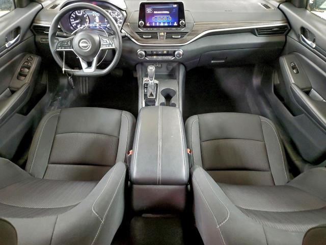 Nissan Altima Sv Image 7