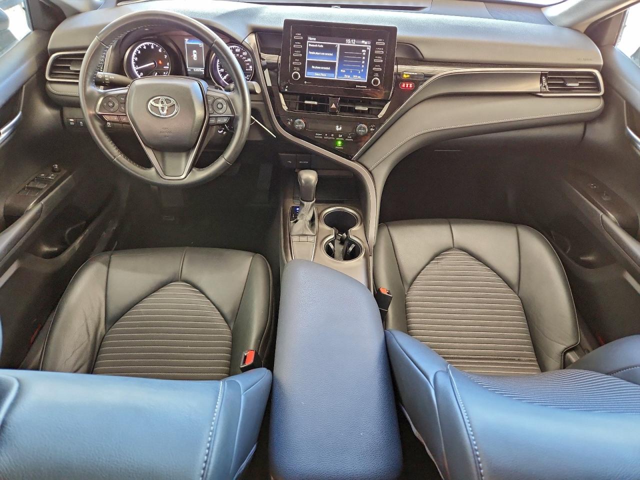 Toyota Camry Se Night Shade Image 2