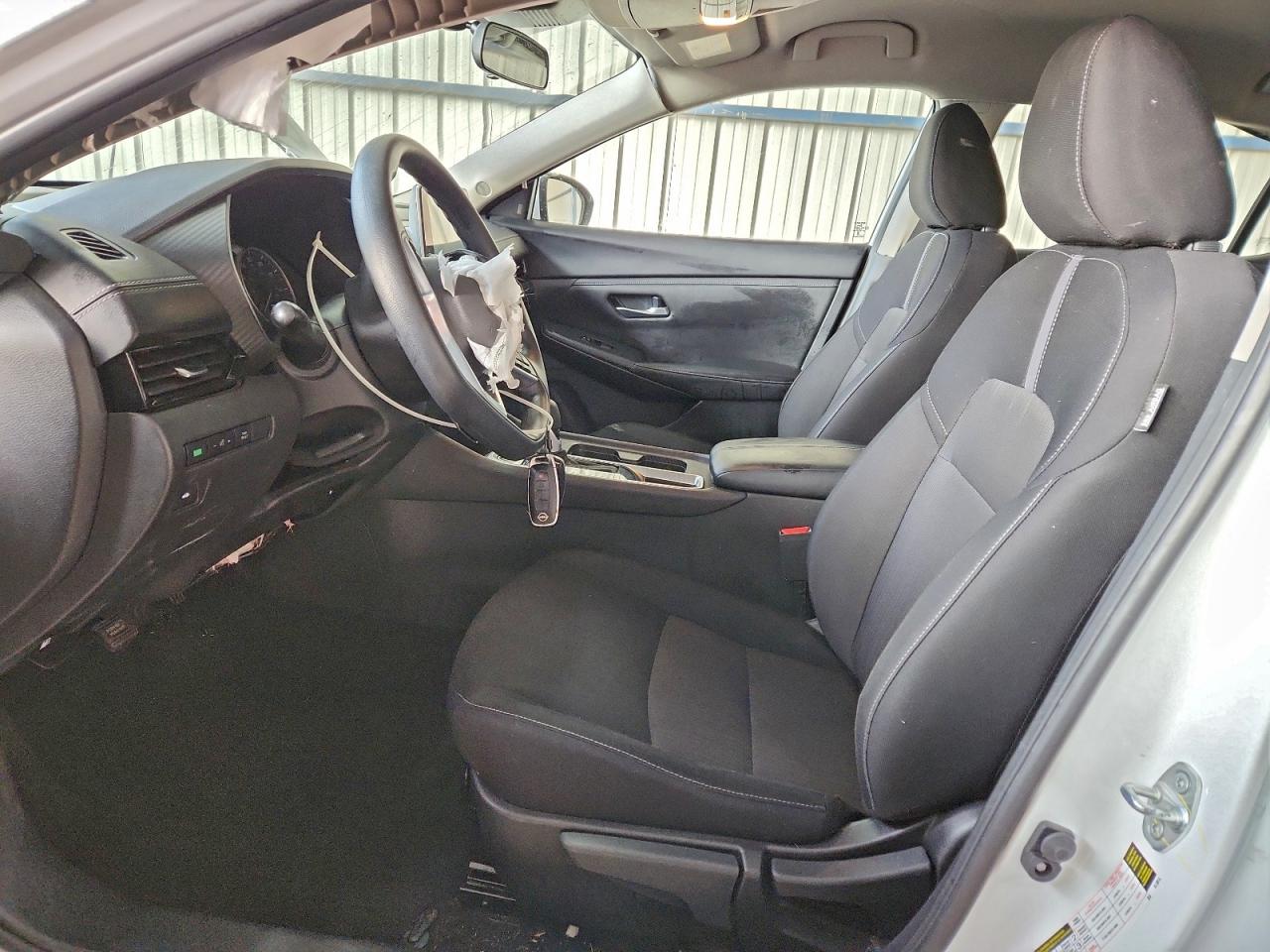 Nissan Sentra Sv Image 10