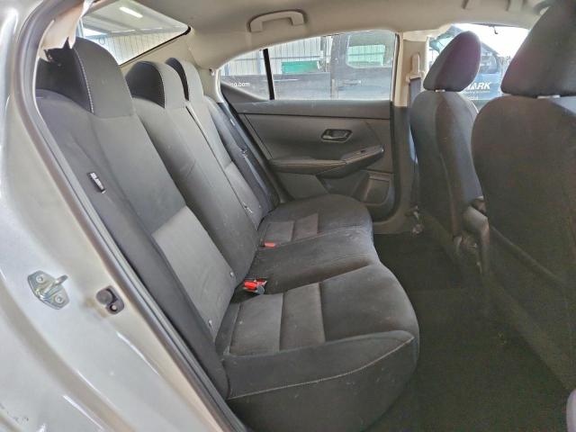 Nissan Sentra Sv Image 5