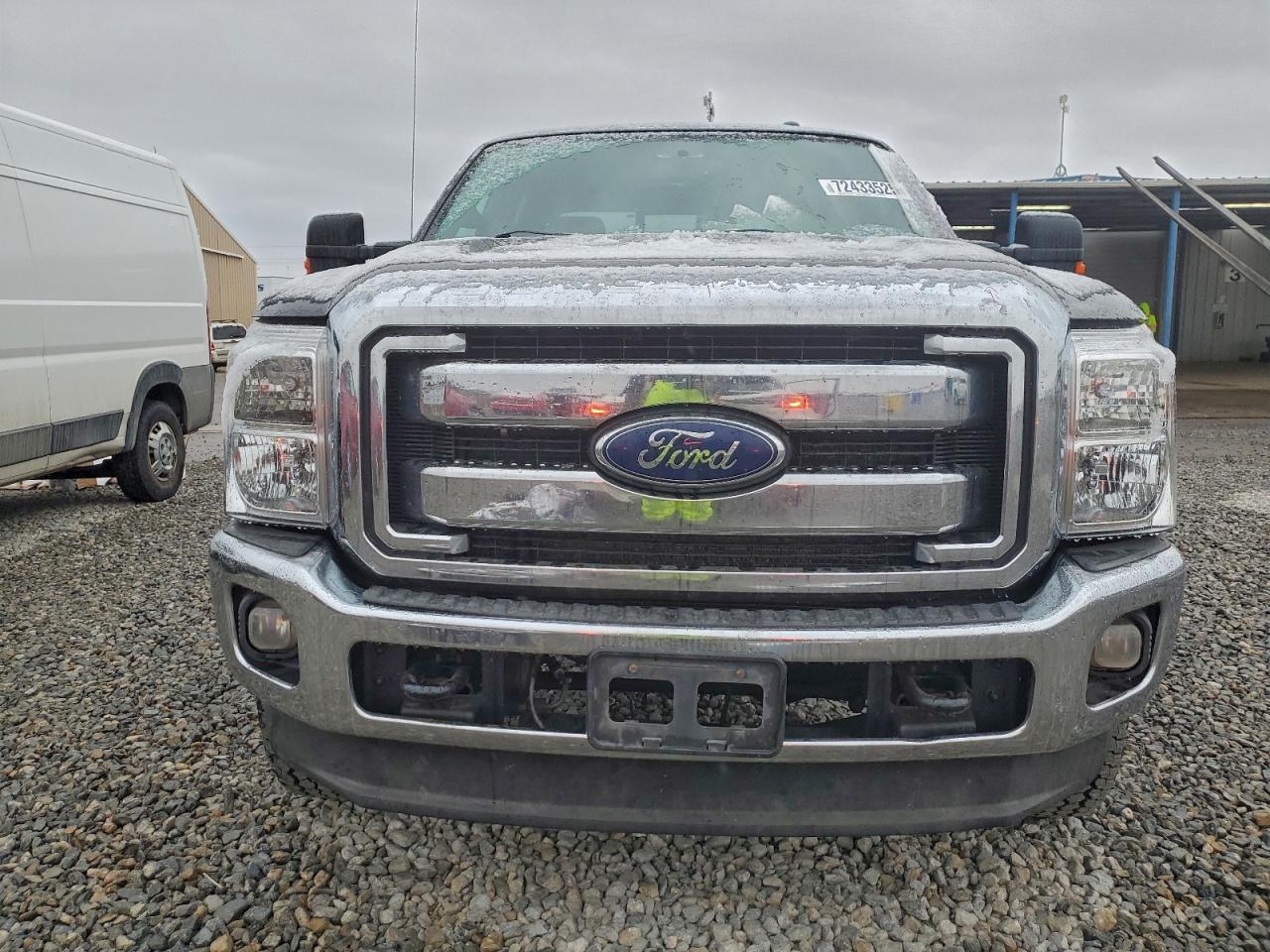 Ford F-250 Super Duty Image 4