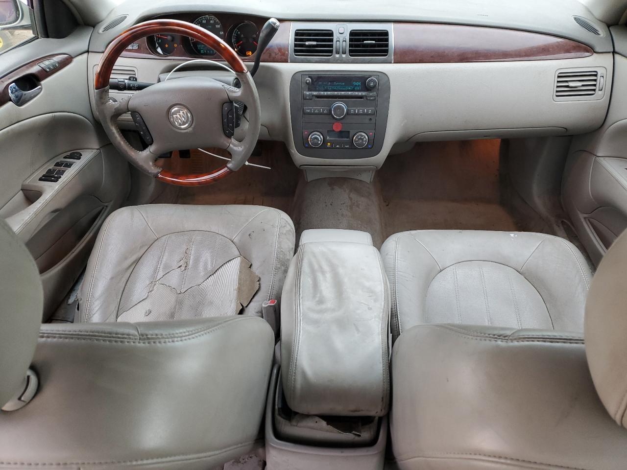 Buick Lucerne Cxl Image 4