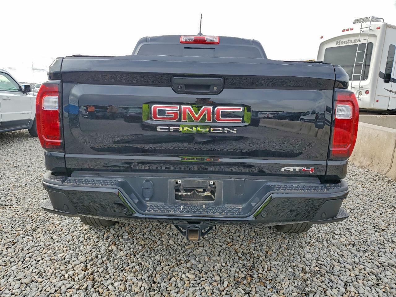 GMC Canyon At4 Image 8