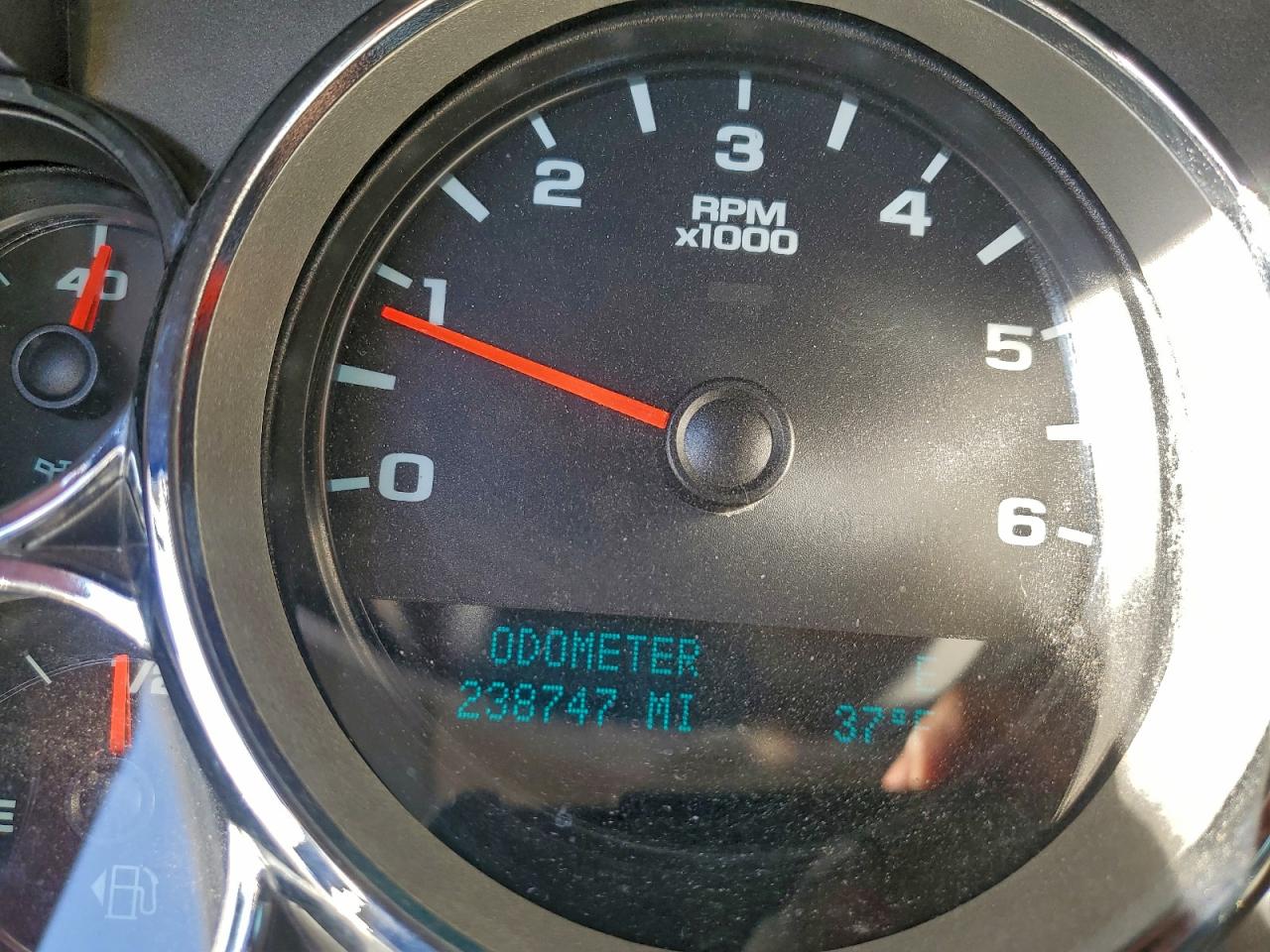 Chevrolet Silverado K1500 Lt Image 9