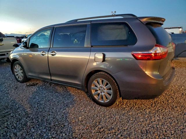 Toyota Sienna Xle Image 3