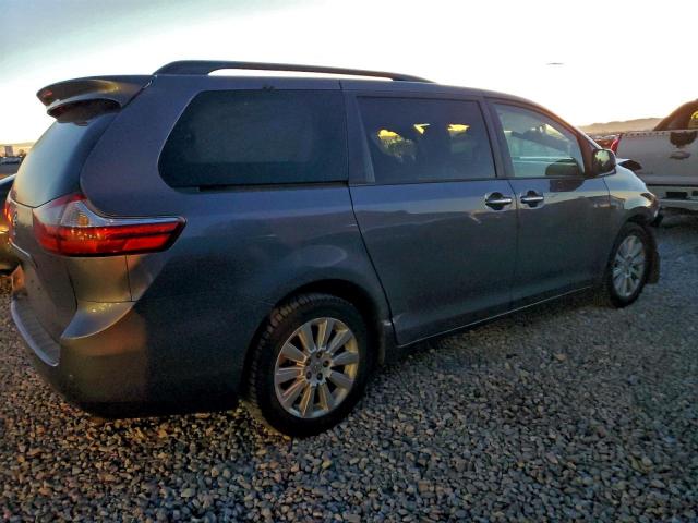 Toyota Sienna Xle Image 2