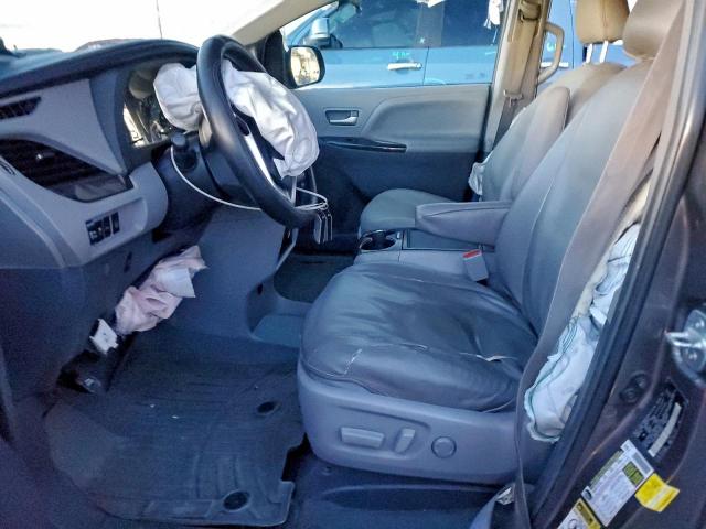 Toyota Sienna Xle Image 5