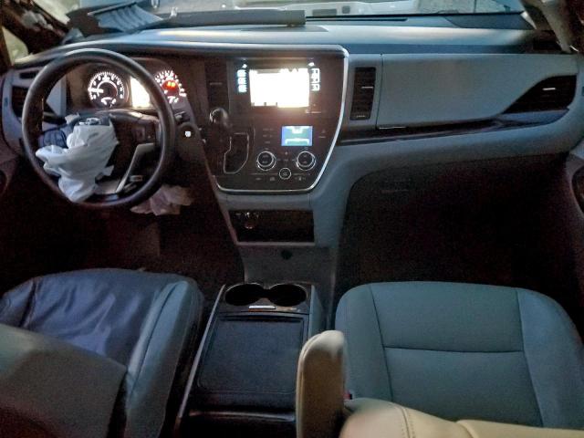 Toyota Sienna Xle Image 6