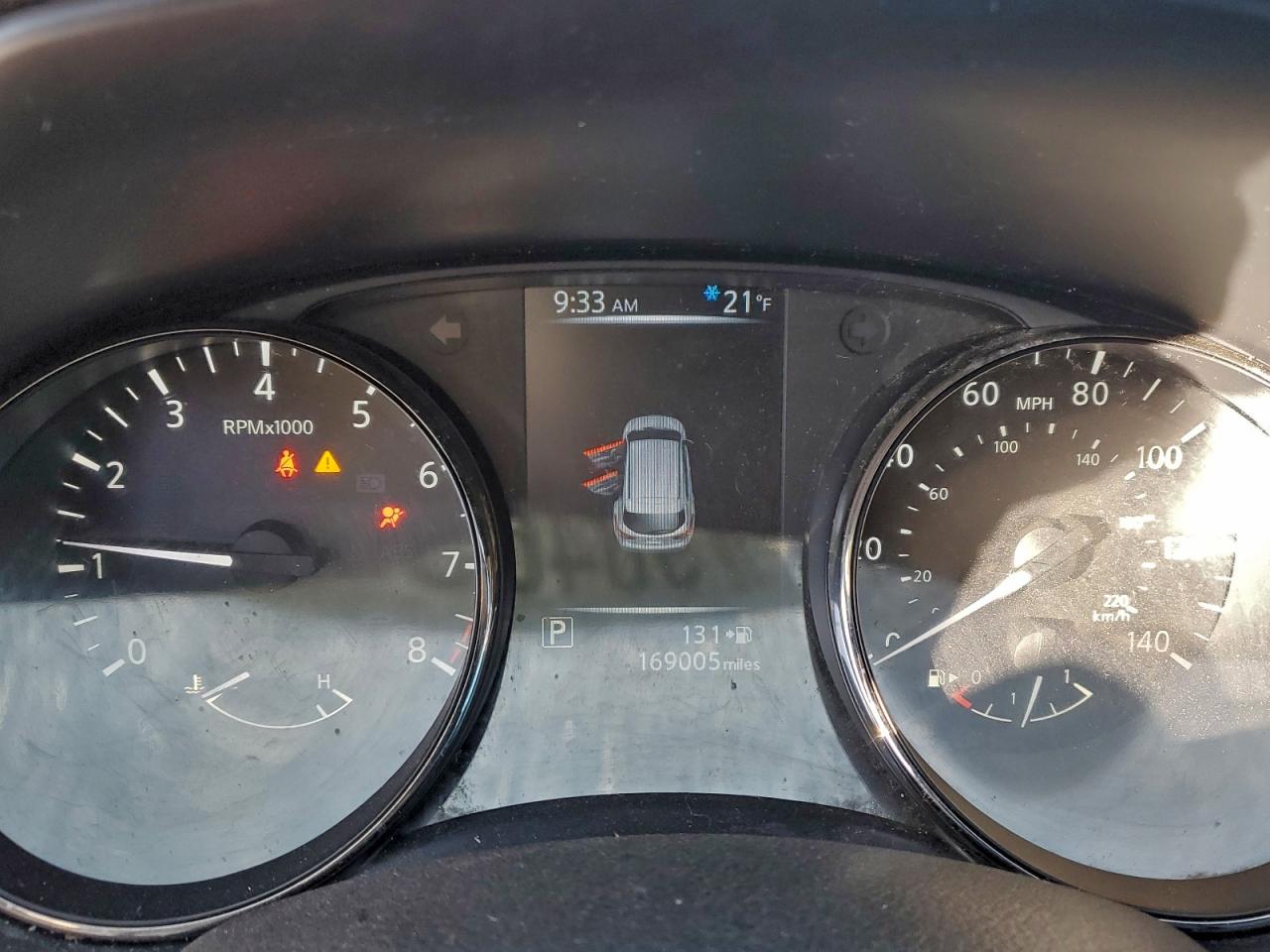 Nissan Rogue S Image 8