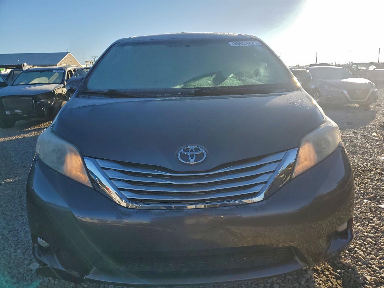 Toyota Sienna Xle Image 8