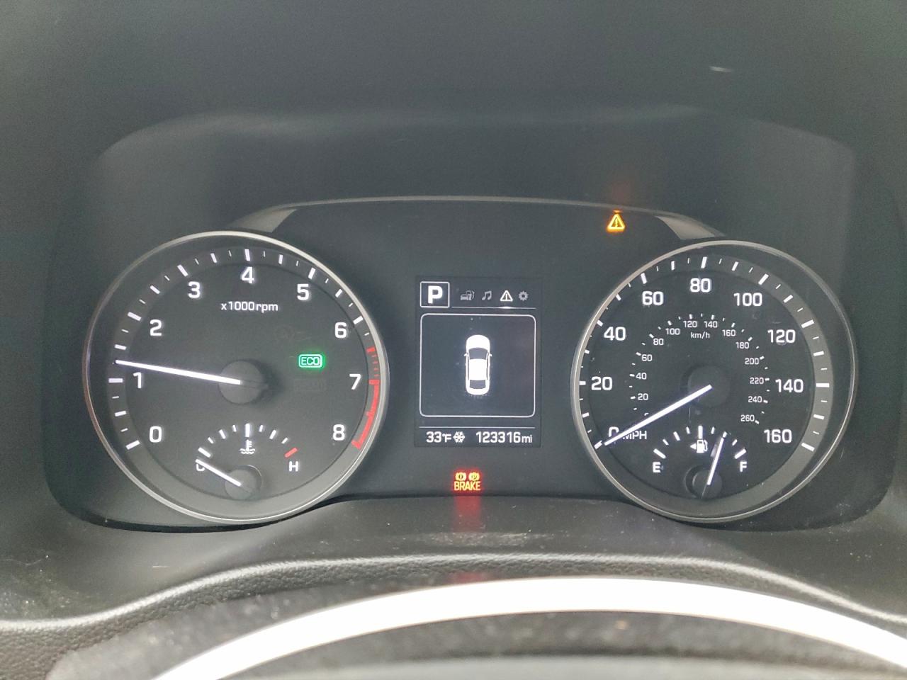 Hyundai ELANTRA Sel Image 9