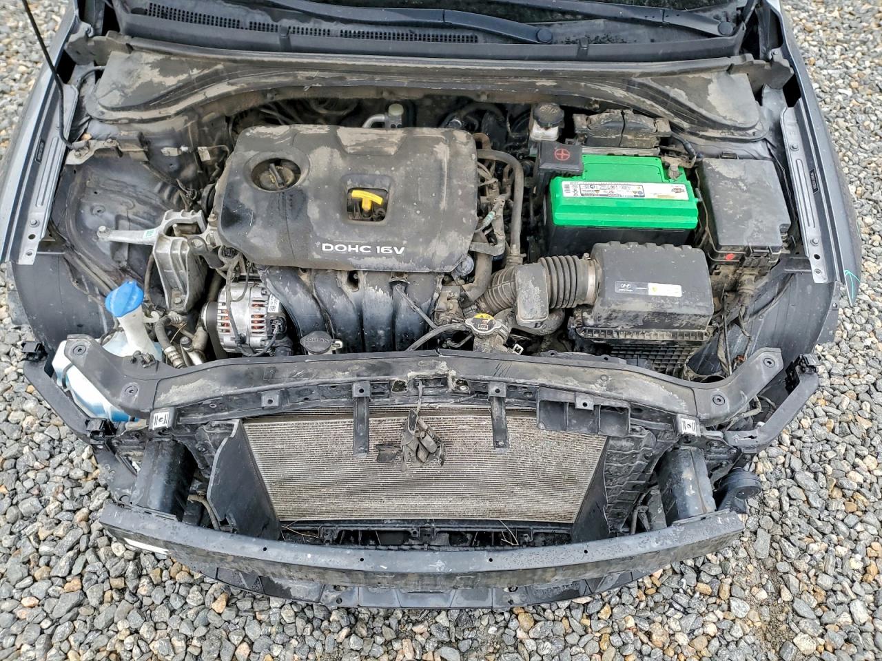 Hyundai ELANTRA Sel Image 10