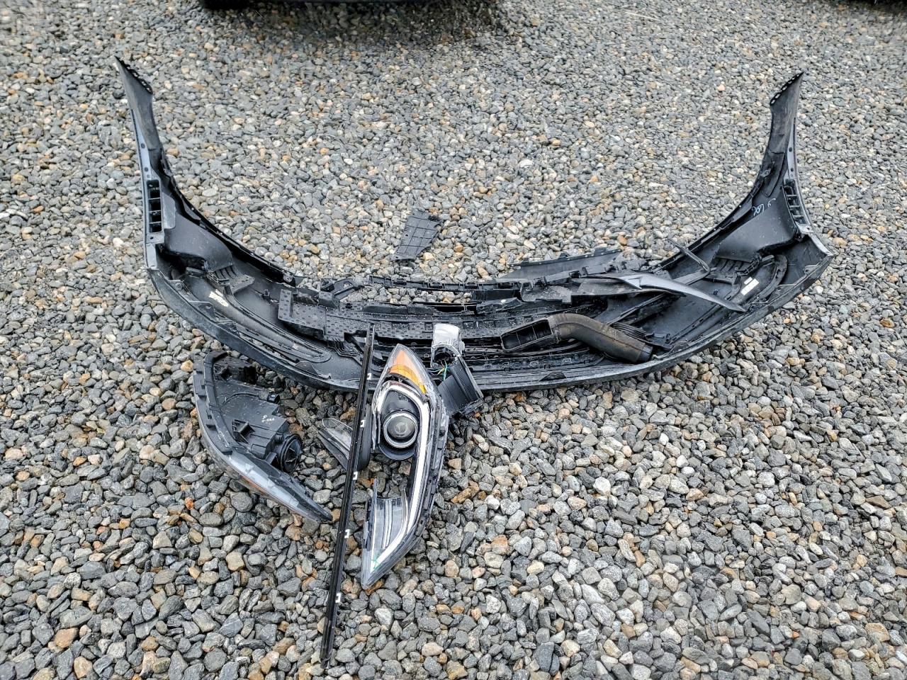 Hyundai ELANTRA Sel Image 12