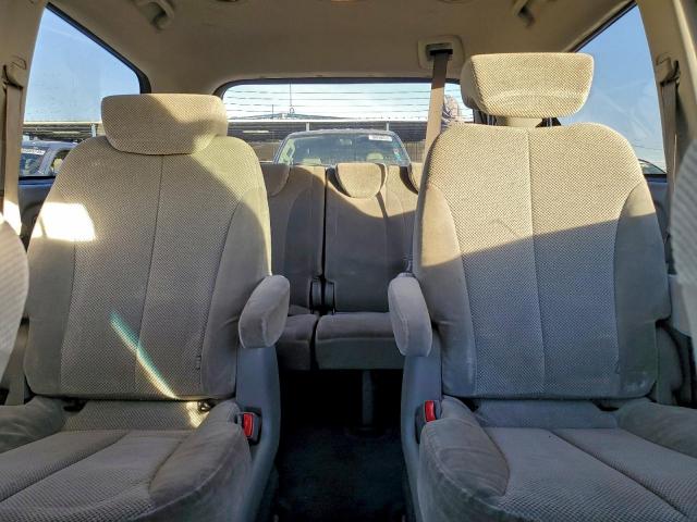 Kia Sedona Ex Image 11