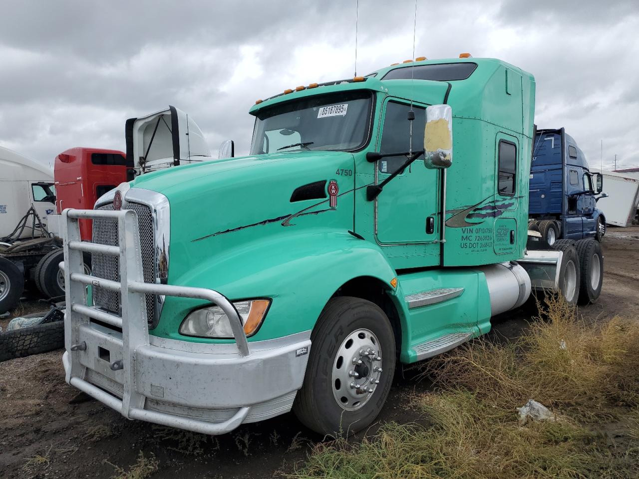 Kenworth T600 Image 2
